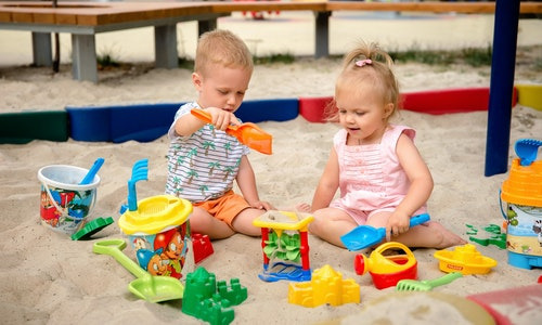 Bebek Gelişiminde Güvenli ve Mutlu Bir Çevrenin Önemi